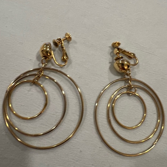 VintageTriple Hoop Gold Clip-On Earrings - Picture 4 of 14